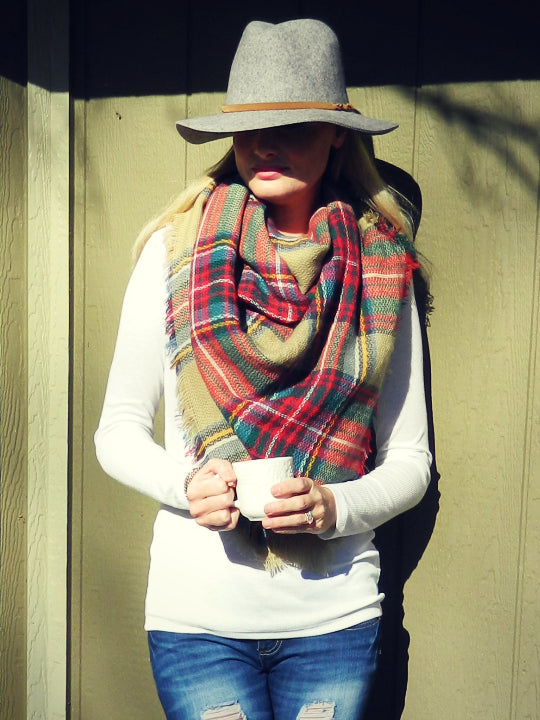 Infinity Scarf Trends: Six Ways to Wear It